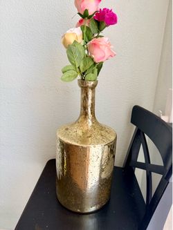 ✨ Large Gold Decorative Vase