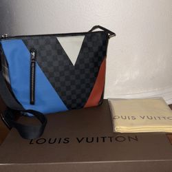 Louis Vuitton Damier Cobalt Mock PM