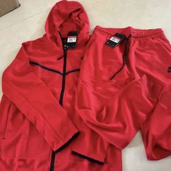 (Shipping Only) Full Set Red Nike Tech Fleece