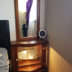 Table And Mirror