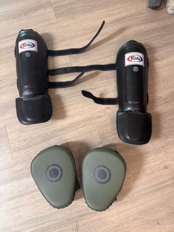 Leg and hand pads
