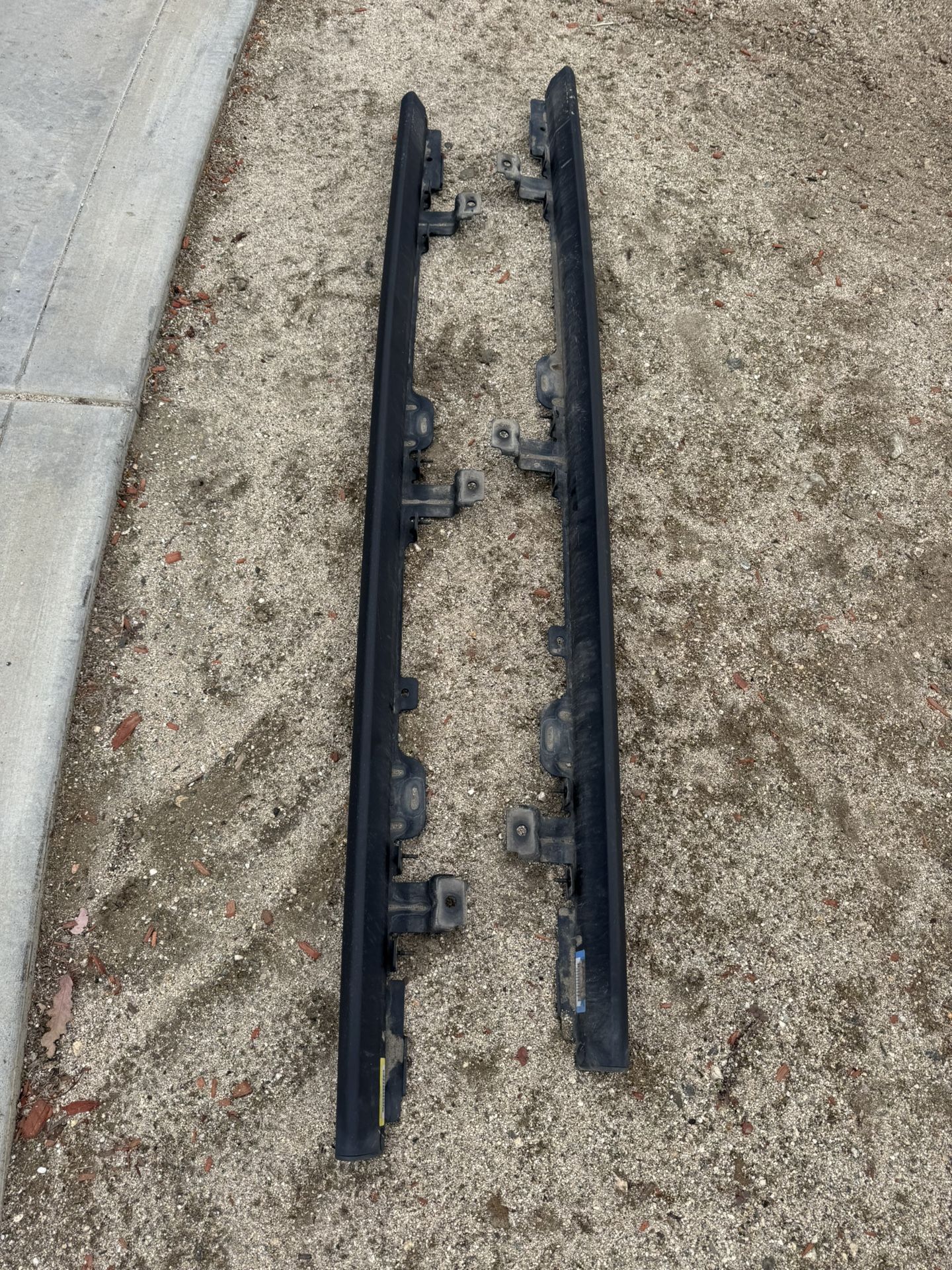 Jeep JL Rubicon OEM Rock Sliders