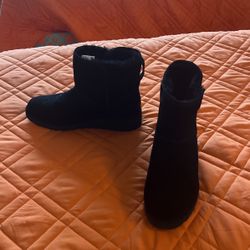 Brand New Uggs