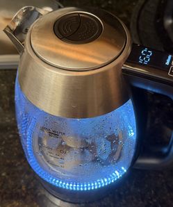 Sur La Table Digital Kettle with Infuser – SLT-4408