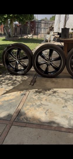 26” Inch Rims With Tires Size 305/30ZR26