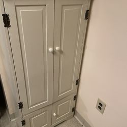 Kitchen/ Bedroom Furniture 