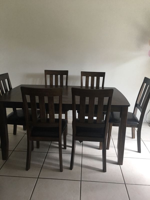 Puluxy Dining Room Table And 6 Chairs From Ashley Good Condition For Puluxy Dining Room Table And 6 Chairs From Ashley Good Condition