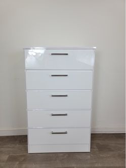 White Glossy Chest - Gavetero Blanco Glossy