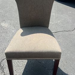 Elegant brown Upholstered Chair