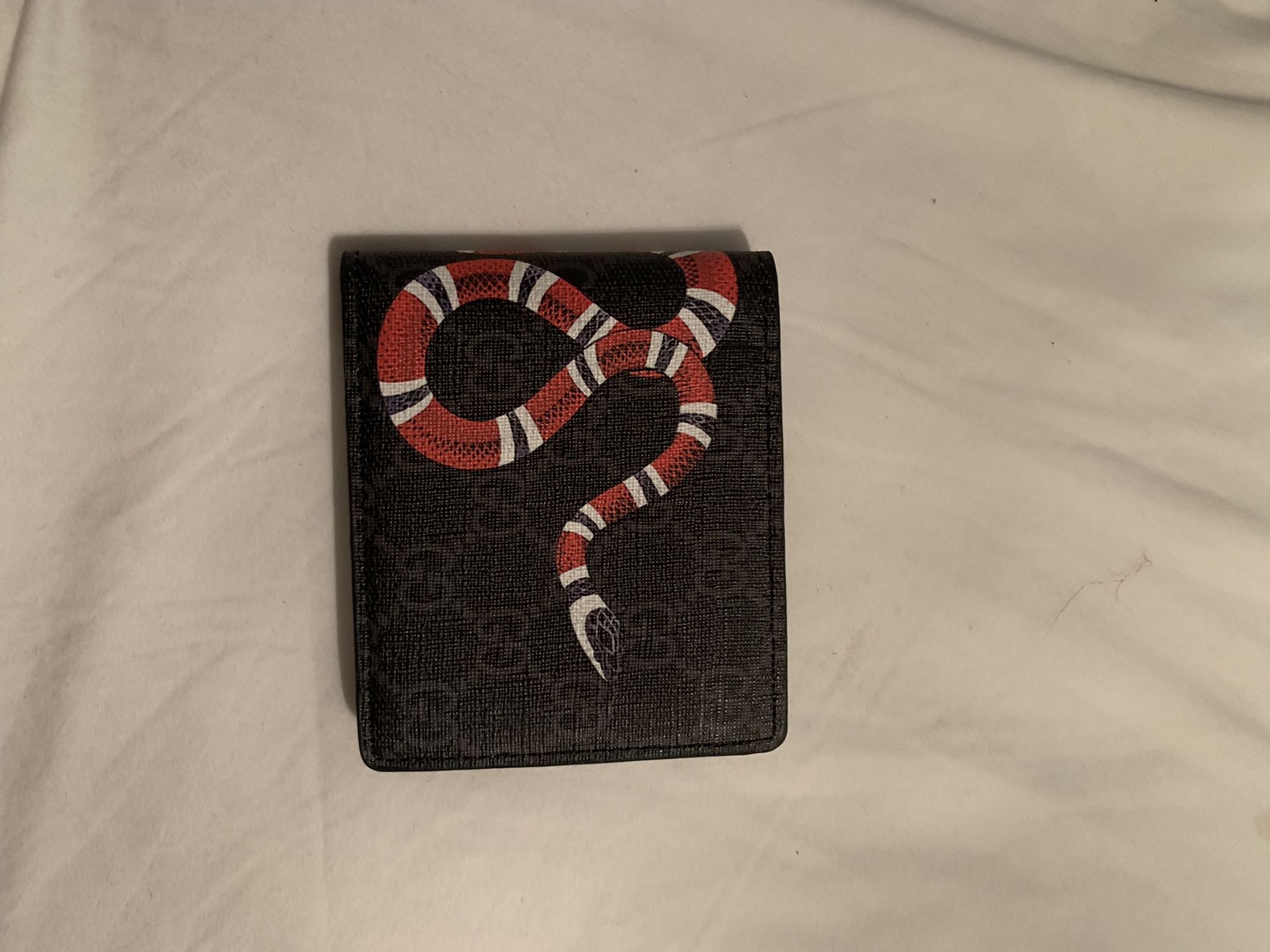 Gucci wallet