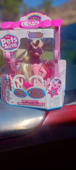 Girls  Magical Unicorn Stable