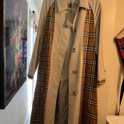 Burberry Coat 