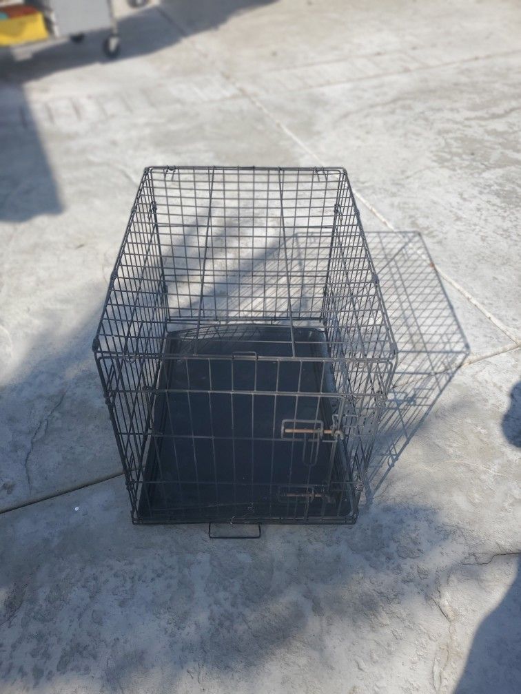 Medium Dog Kennel