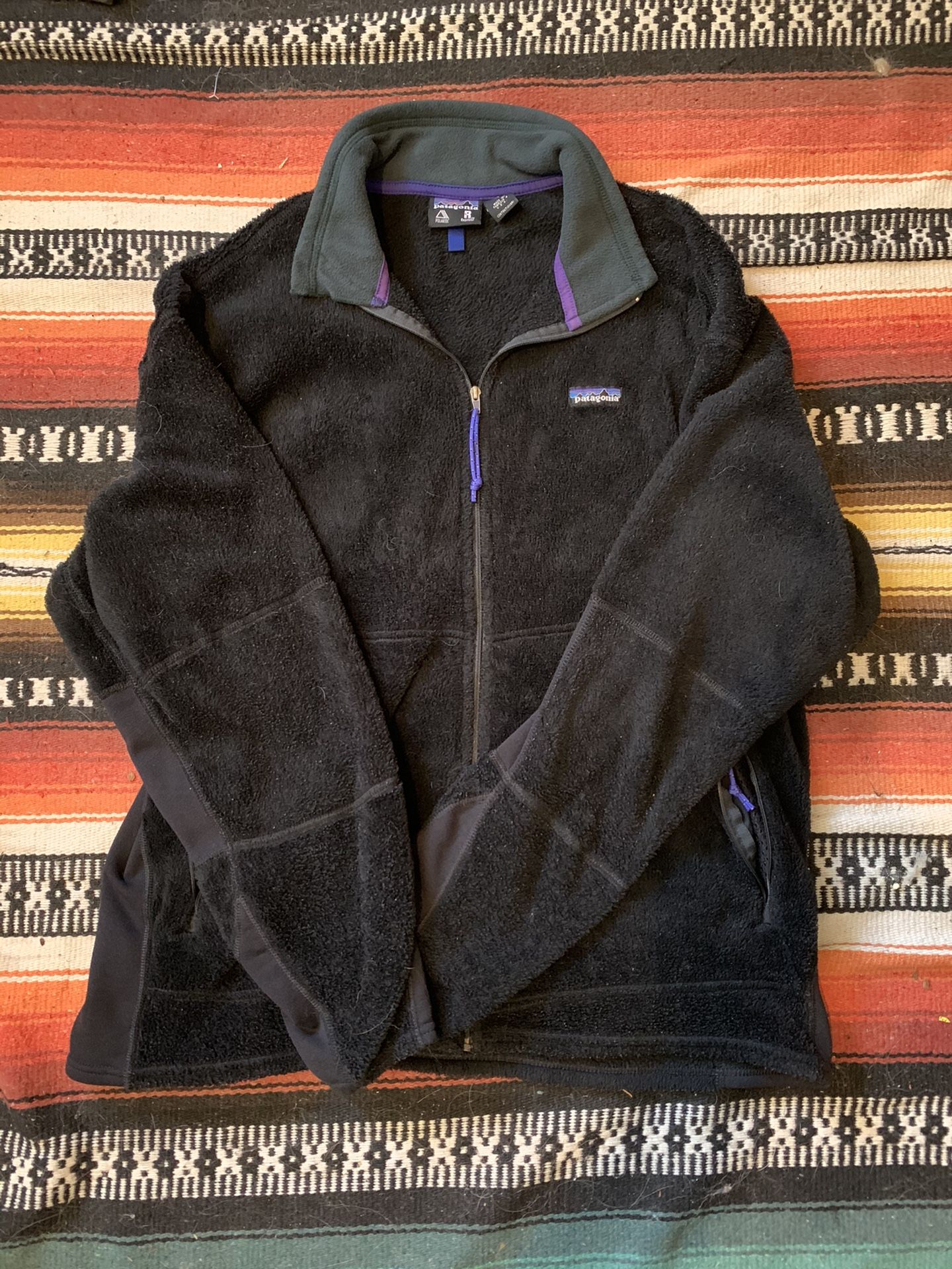 Patagonia fleece jacket black men’s xl