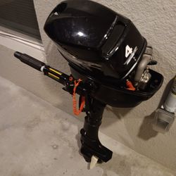 4 Hp 4 Stroke Motor Runs Good.APS Motor