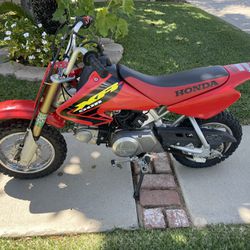 Honda XR-50R Dirt Bike