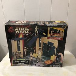 Star Wars 1999 Episode 1 Theed Hangar PlaySet Open Box New 