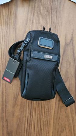 Tumi Alpha 3 compact sling bag