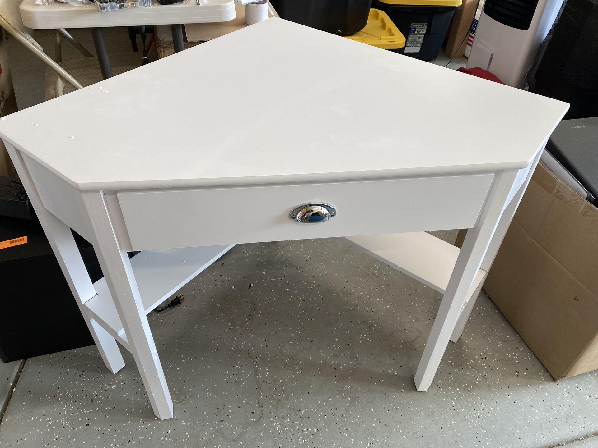 Brand New Corner Desk 