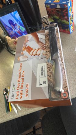 Bread slicer &  knife