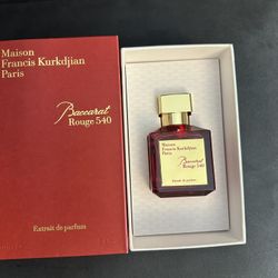 Baccarat Rouge Cologne 