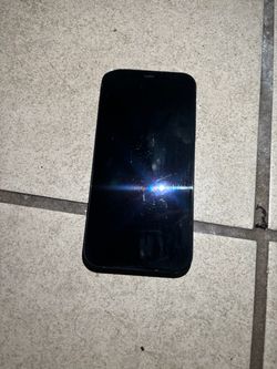 Broke iPhone doesn’t want to turn on at all even though for its condition
