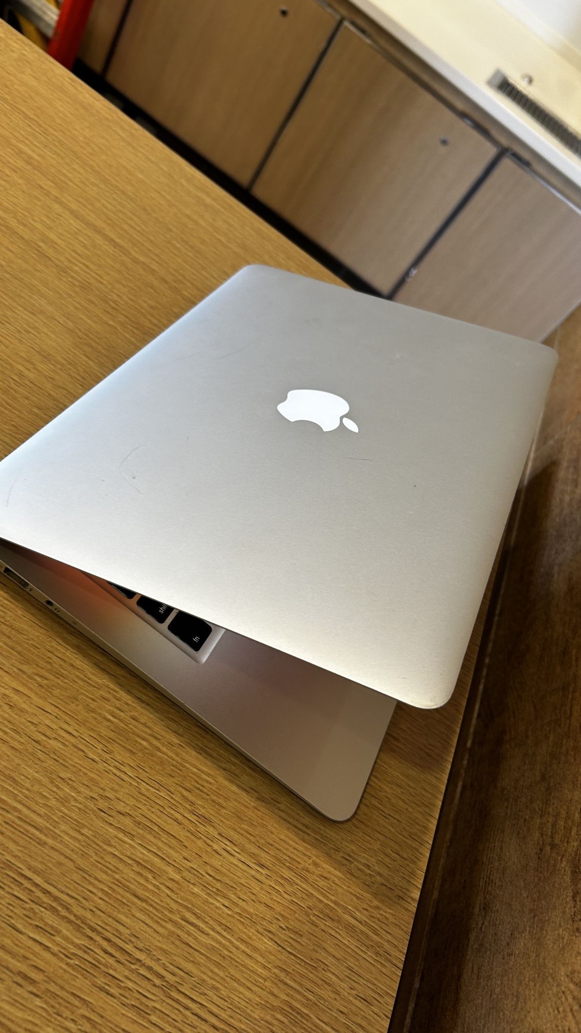 Apple MacBook Air 13” Core i5 processor 4GB RAM 256GB SSD STORAGE DRIVE $175