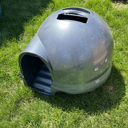 Cat Igloo Litter Box 