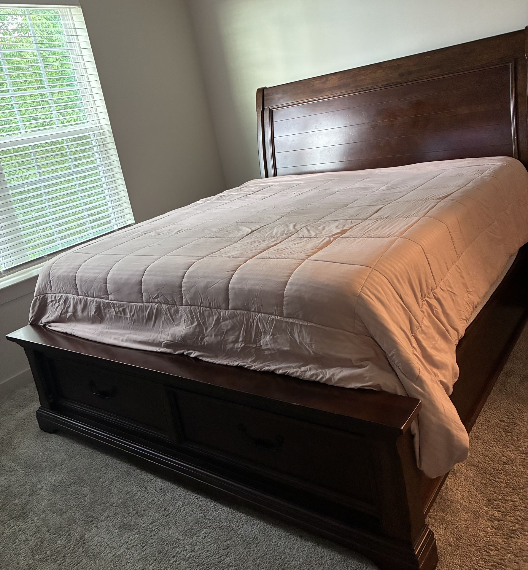 King size Bedroom Set With Mattress