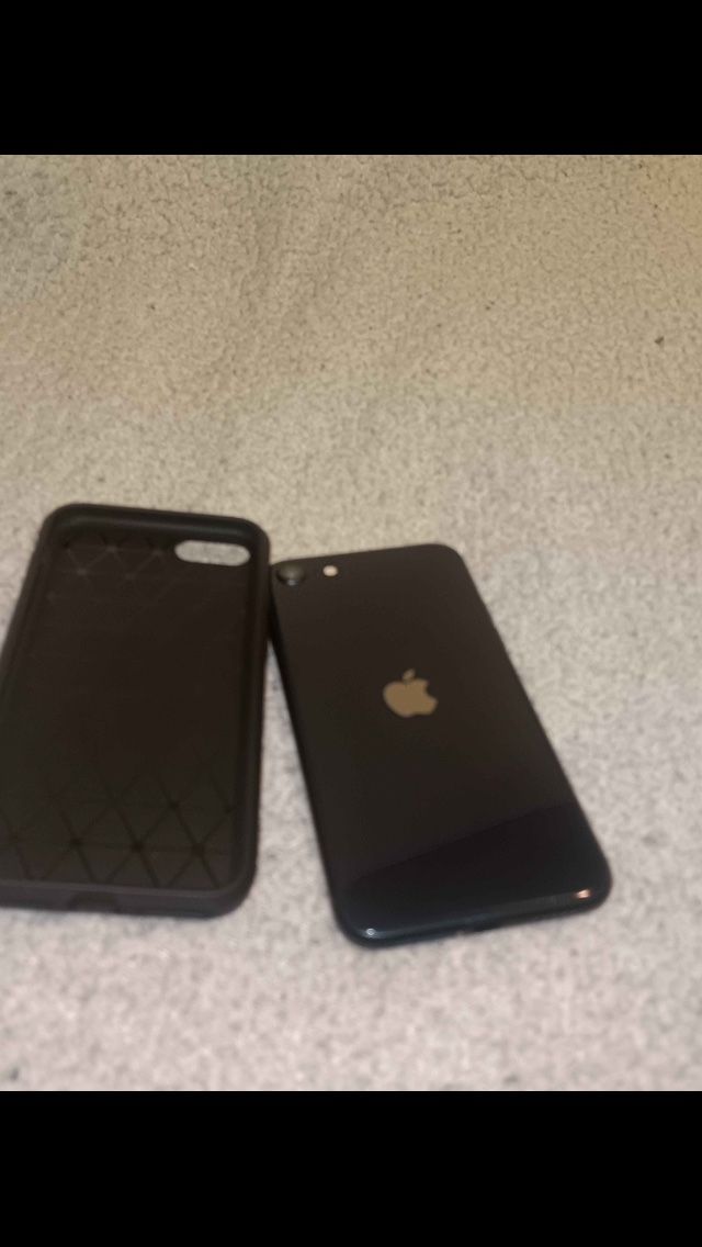 iPhone SE 3rd Generation 2022 unlocked