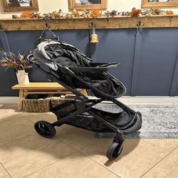 weight apply Latest Stroller – Secure, Stylish, and Ready for Fun Trips