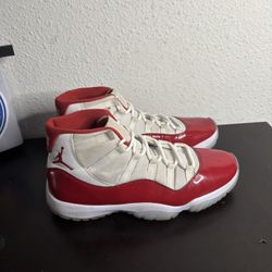 Jordan 11 Cherrys 🍒 No Box