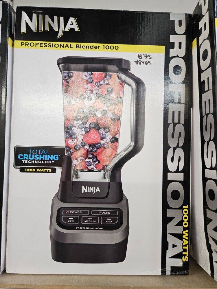 Ninja BL610 Professional 72 Oz Countertop 1000 Watt Base and Total