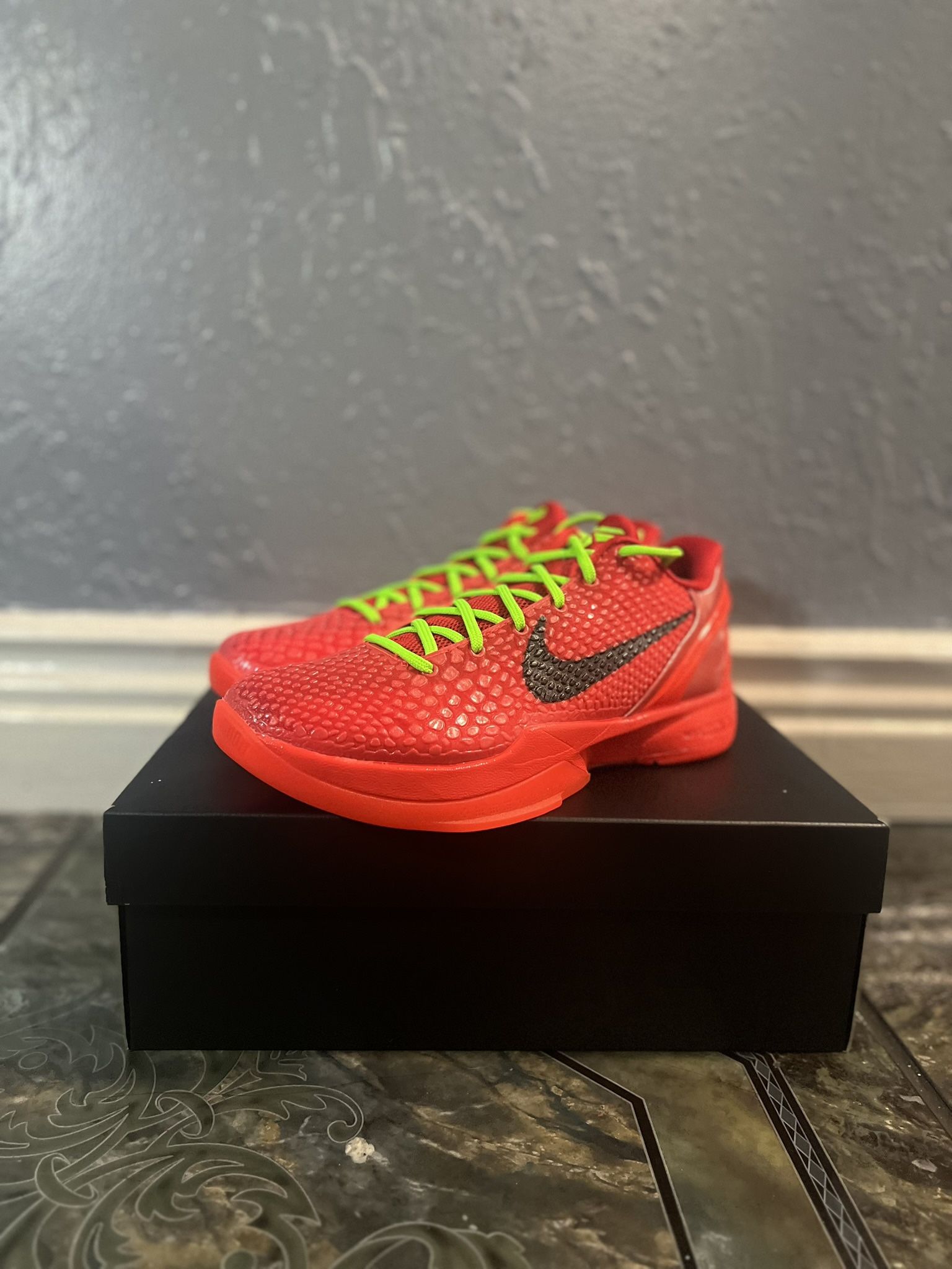 Nike Zoom Kobe 6 Protro ‘Reverse Grinch’