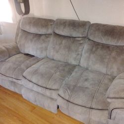 Couch Recliner Power Banks And Storage