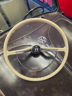 VW Beetle 16" steering wheel