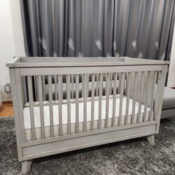 Solid  Wood Baby Crib With Mattress, Gray