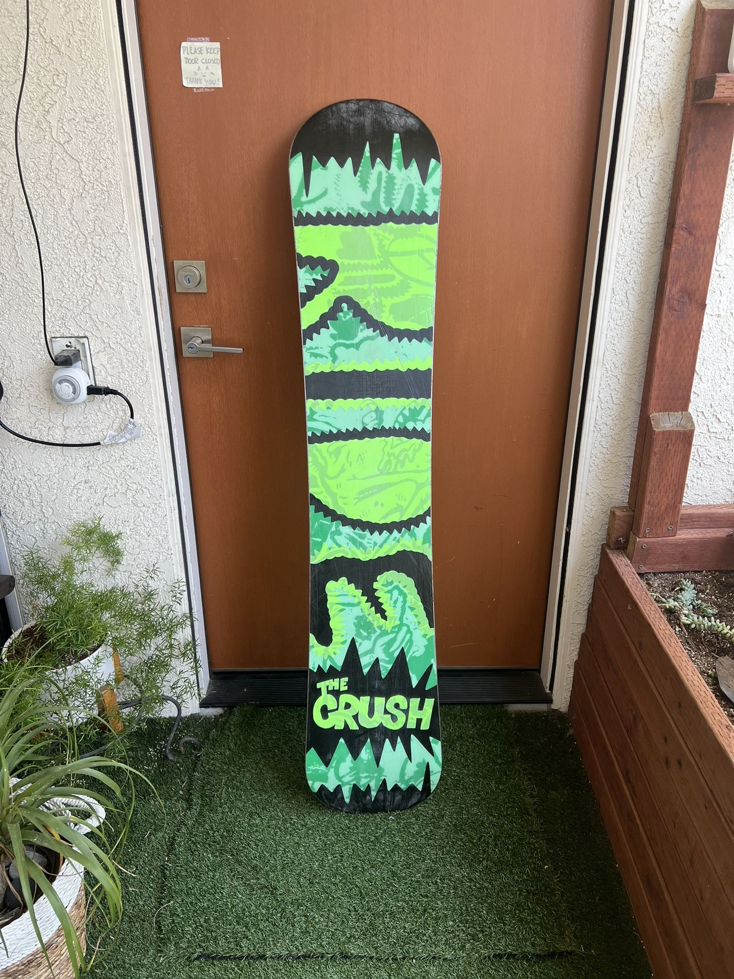 ride crush snowboard green Sky High (Green) Ride Crush Snowboard - Snowboard