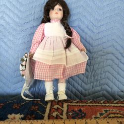 Hand Made Porcelain 1985 Seymour Mann # 383