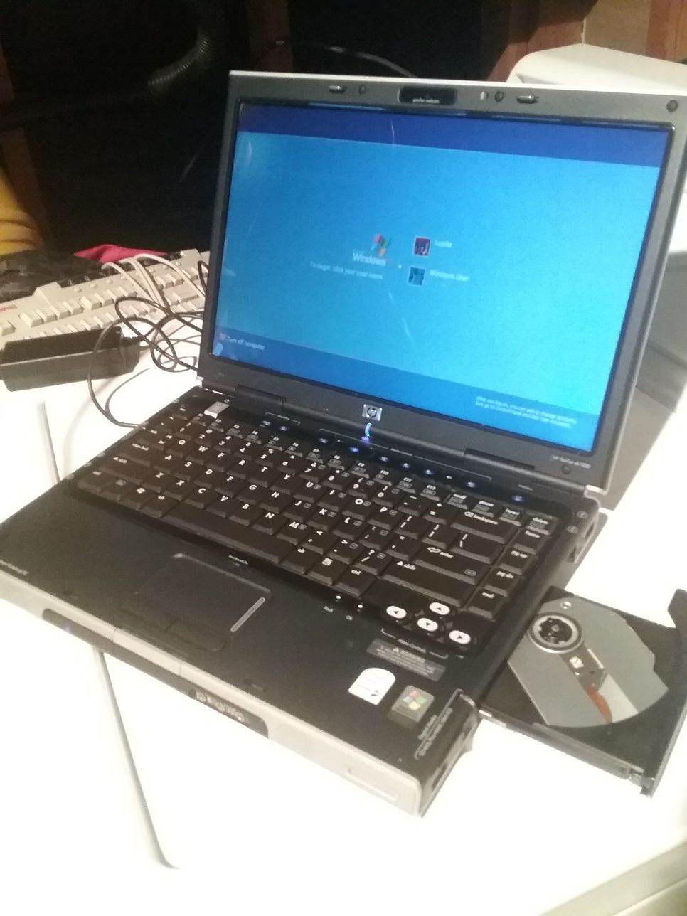 HP Windows XP Laptop for Sale in Paramount, CA OfferUp