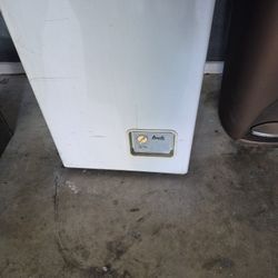 Small Deep Freezer Work Excellent Good Condition 