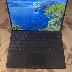 Surface Pro 8 11th Generation  (( Cellular Version)) Touchscreen 