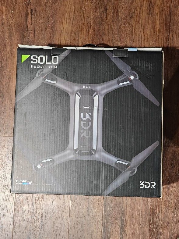 3DR SOLO Drone With Go Pro & Backpack.