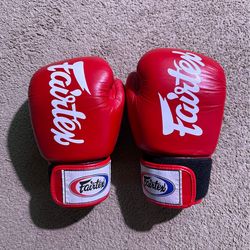 Muy Thai Gear - Fairtex Gloves & Shin Guards