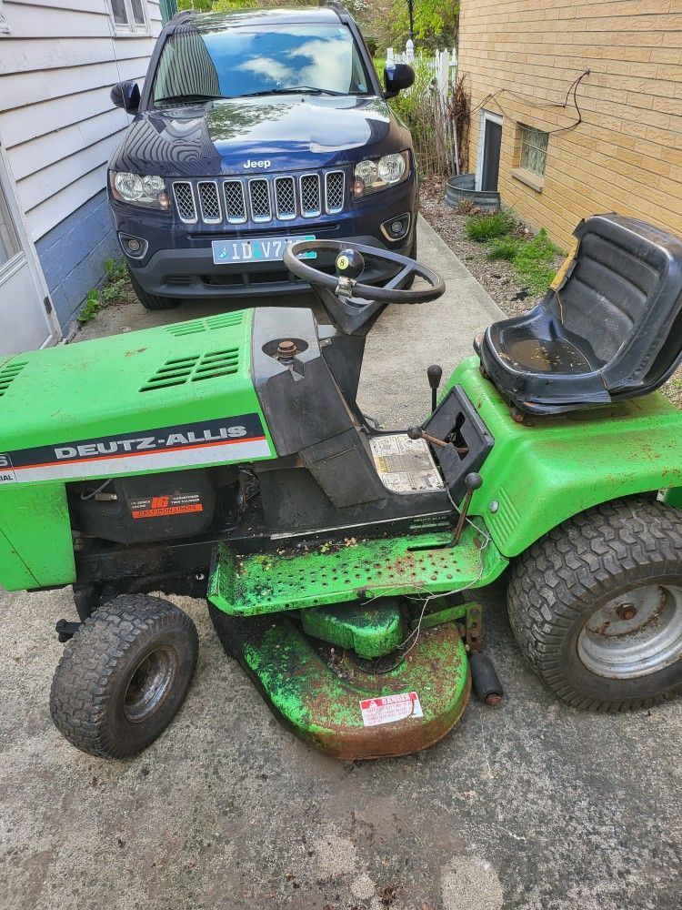 Riding Lawn mower