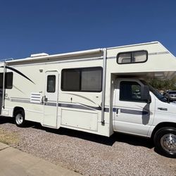 2002 Majestic Class C 26ft 