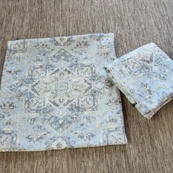 Pier 1 Imports Pillow Covers Sham Set of 2 Medallion Zip 23x23 Chenille Woven