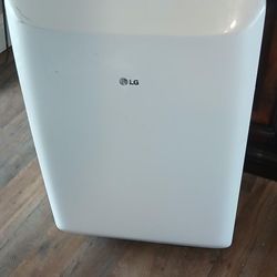 LG Portable Air Conditioner Cooler 8,000 BTU Lp0817wst