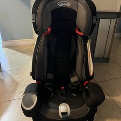 GRACO CAR SEAT 