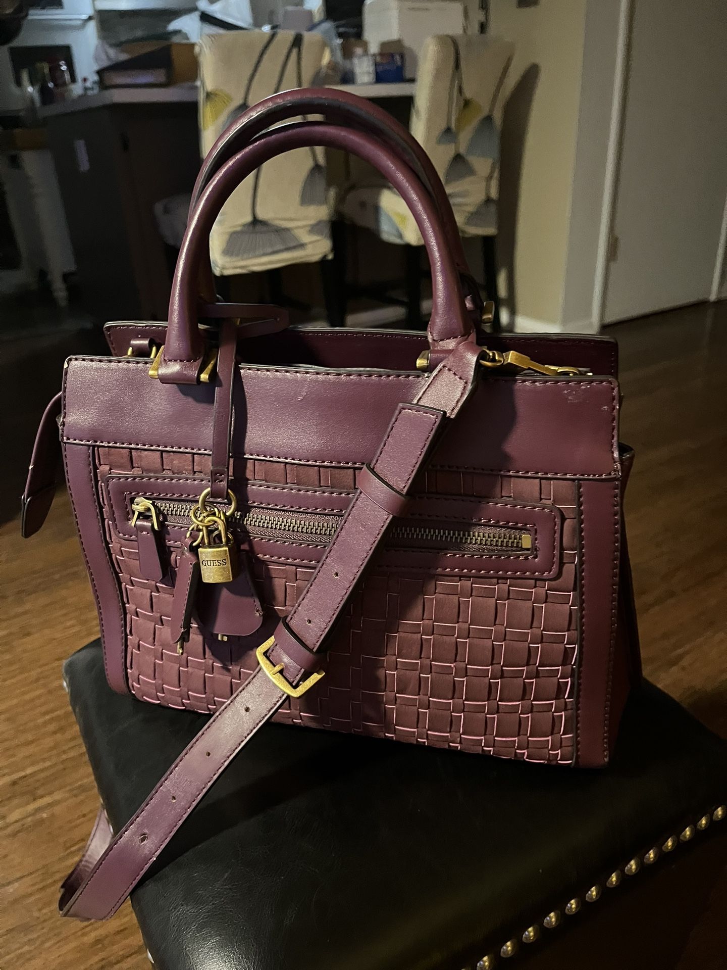 GUESS BAG
